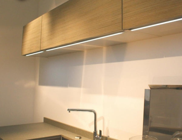 Load image into Gallery viewer, Ultra Low-Profile Led Channel - 981